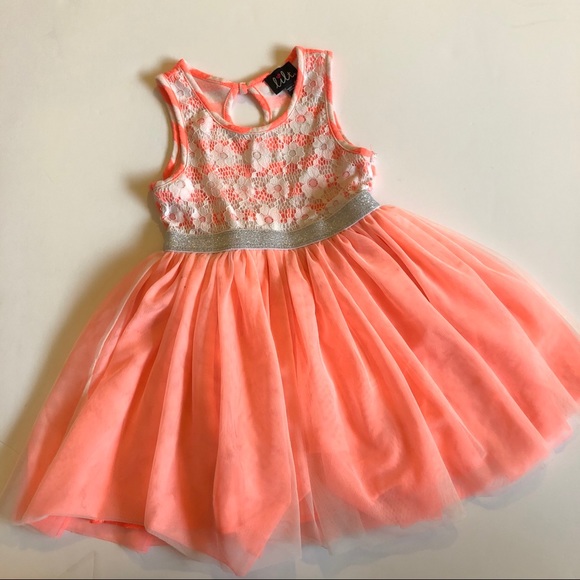 Lilt Dress - Picture 5 of 7